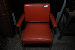 lot 250 image: Vintage Steelcase armchair model # 1285