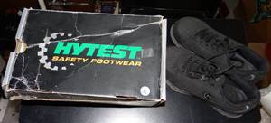 lot 36 image: HYTEST STEEL TOE RUNNERS STYLE SAFETY SHOES - SIZE 5