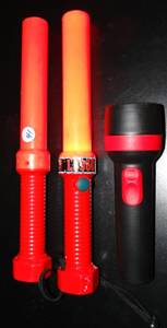 lot 41 image: AIRLINE TRAFFICKING WANDS (LIGHT UP) AND FLASHLIGHT