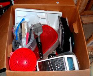 lot 45 image: LARGE BOX FULL OF KITCHEN UTENSILS AND STORAGE