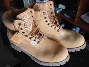 lot 123 image: TIMBERLAND MENS TBL 1973 NEWMAN WATERPROOF 6-INCH BOOTS - SIZE 10 (LIKE NEW)
