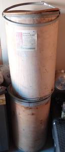 lot 176 image: LOT OF 2 PAPERBOARD DRUMS WITH LIDS AND LOCK RINGS