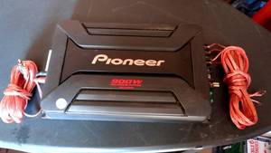 lot 224 image: Pioneer GM-A5602 2-Channel Bridgeable Amplifier (900W)