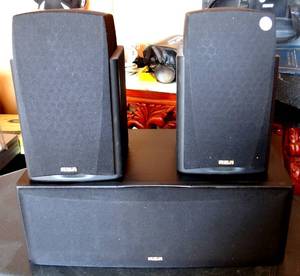 lot 229 image: VINTAGE RCA 3 PIECE SPEAKER SET