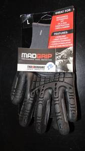 lot 272 image: Mad Grip Unisex Thunderdome Impact FLEX Rubber Gloves, LARGE - NEW