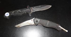 lot 278 image: TWO FOLD OUT KNIVES