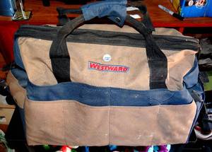 lot 295 image: LARGE WESTWARD TOOLUTILITY BAG WITH MULTIPLE POCKETS IN VG CONDITION