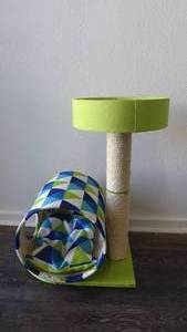 lot 33 image: Cat House with Perch and Scratching Post - Green, White, Blue - 26 Tall