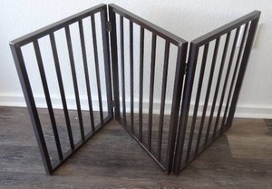 lot 38 image: 24 Brown Folding 3 Panel Pet Gate - Spans to 54