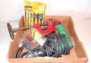 lot 105 image: Tool Lot  (Pipe cutter, Hitachi Drill, DeWalt bits)