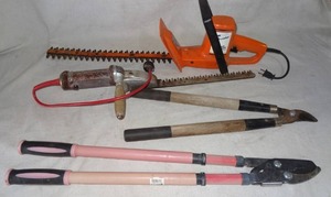lot 141 image: (2) Electric Hedge Trimmers and (2) Pruners