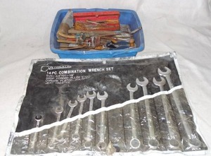 lot 142 image: Lot of Wrenches and Misc hand tools