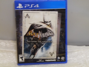 lot 14 image: PS4 2 DISC SET BATMAN RETURN TO ARKHAM ARKHAM ASYLUM AND ARKHAM CITY