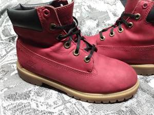 lot 140 image: TIMBERLAND WOMENS BOOTS