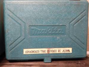 lot 67 image: MAKITA CORDLESS DRILL IN HARD CARRYING CASE