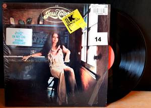 lot 14 image: 1975 -  Original 1975 Im Jessi Colter Vinyl Record Album, ST-11363 Capitol $$$