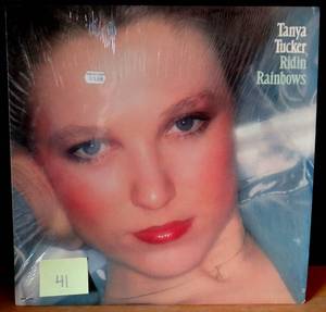 lot 41 image: 1977 -  Tanya Tucker Ridin Rainbows In Shrink 1977 MCA-2253 12 LP Vinyl Record Album