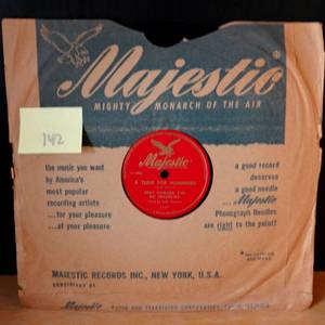 lot 142 image: Eddy Howard My Blue HeavenA Tune For Humming 10 78RPM Majestic Vinyl