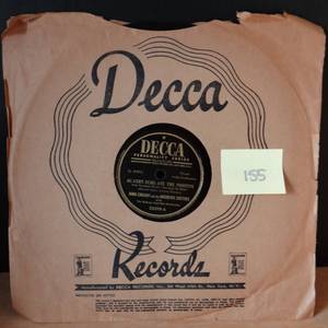 lot 155 image: 1945 -  Bing Crosby &The Andrews Sisters AC-CENT-TCHU-ATE THE POSITIVE 1945 Decca CHECK COMPS