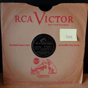 lot 164 image: 78rpm RCA Victor 26763 ARTIE SHAW Summit Ridge Drive  Cross Your Heart