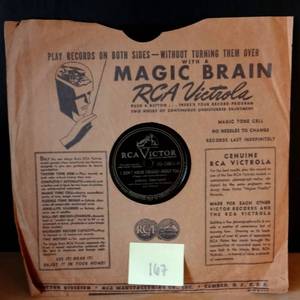 lot 167 image: JOHNNY DESMOND SHOO FLY PIE AND APPLE PAN DOWDY I DONT KNOW ENOUGH ABOUT YOU  RCA VICTOR 78