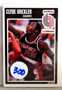 lot 300 image: 1989 90 Fleer Clyde Drexler #128 Basketball Card Portland Trailblazers HOF