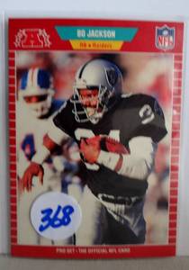 lot 368 image: Bo Jackson 1989 Pro Set Raiders Card #185