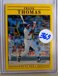 lot 369 image: 1991 Fleer Frank Thomas #138 HOF White Sox