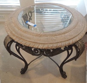 lot 42 image: Glass top oval end table metal frame  leaf dcor 24x24
