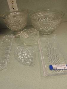 lot 41 image: Crystal dish vase , cracker tray and more