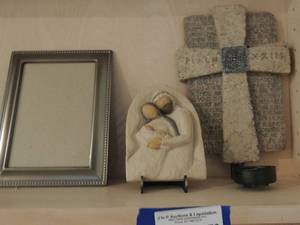 lot 73 image: 5x7 frame, willow tree A Child id born 6 on stand, Psalm XXIII Cross with candle holder