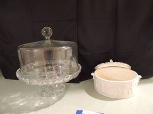 lot 92 image: Clear glass cake plate and dome pearl white tortilla holder