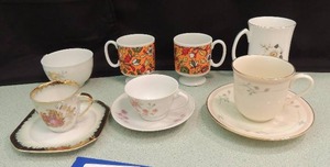lot 87 image: Lenox Rose manor coffee mug and plate pink rose cup and plate 2xHH 1968-7961 orange floor dcor tea cups and bone China Stafford shire England tea cup