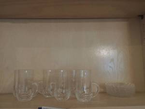lot 105 image: 6 crystal glasses 4 H  with 6 saucers