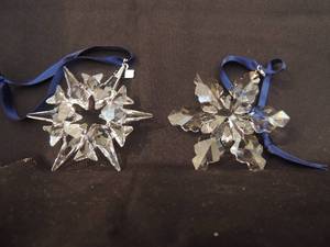 lot 110 image: SWAROVSKI Christmas Ornament  2007 & 2008