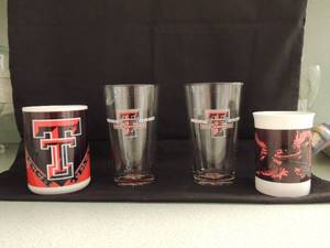 lot 123 image: 2 Texas Tech tea glasses, 1 coffee mug and 1 flaming dragon coffee mug