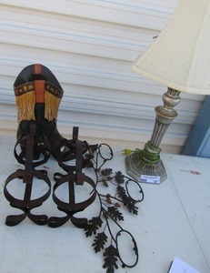 lot 167 image: 12 boot planter   2 wine bottle holders   metal wall art 8x8 and 24 lamp