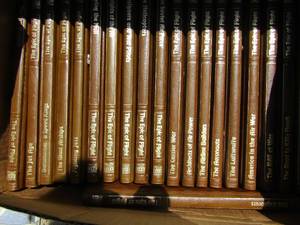 lot 189 image: TIMELIFE Epic of Flight book set (20 volumes)