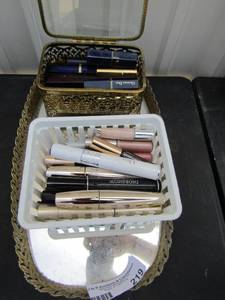 lot 219 image: Assorted lip sticks, mascara and 2 mirrors