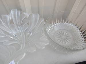 lot 231 image: Pressed glass candy dish and frosted fruit bowl