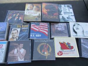 lot 257 image: Assorted CDs Gaither, Melody boys and many more