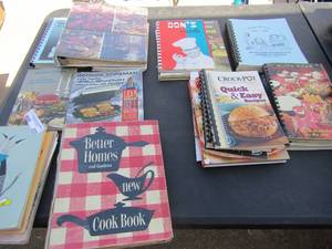 lot 259 image: Cook Book lot- Better Homes and Gardens, Dawns secrets, American favorites and more