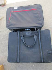lot 277 image: 2 Samsonite suitcases one with wheels