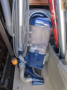 lot 294 image: Shark bag less vacume unknown working condition