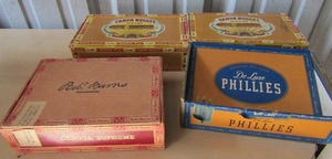 lot 317 image: 4 vintage (empty) cigar boxes