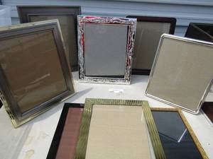 lot 340 image: 8x10 frames qty. 8
