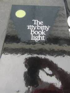 lot 362 image: NIB Itty Bitty book light