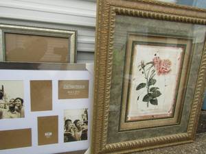 lot 406 image: Rosa Centafalia Foliarca 30x26,  Frame 16x20 home trends, 17x15 FRAME