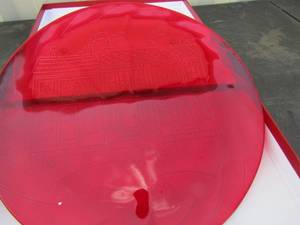 lot 207 image: Neiman Marcus 2002 Christmas Platter