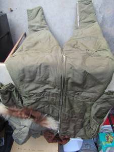 lot 421 image: US Navy BUAERO  AL1 Coverall size 38 with Hooded Parka